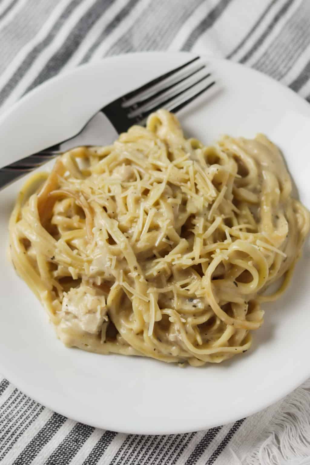 Instant Pot Chicken Alfredo (No Heavy Cream) Skinny Comfort