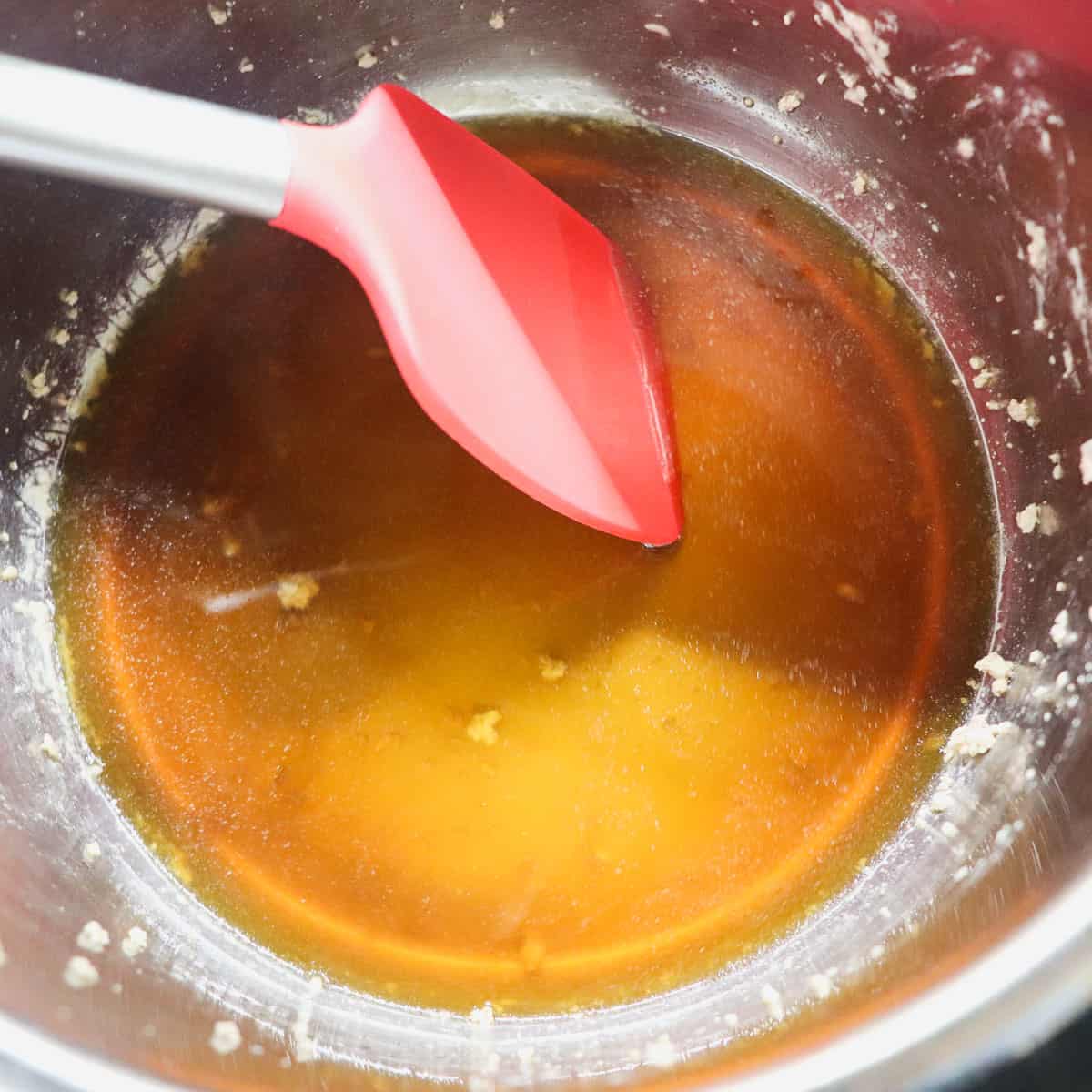 de-glazing instant pot liner with beef broth