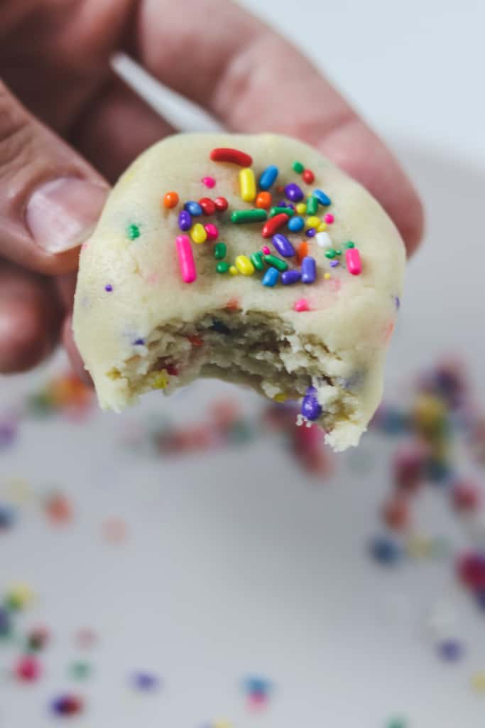 edible-sugar-cookie-dough-for-one-skinny-comfort