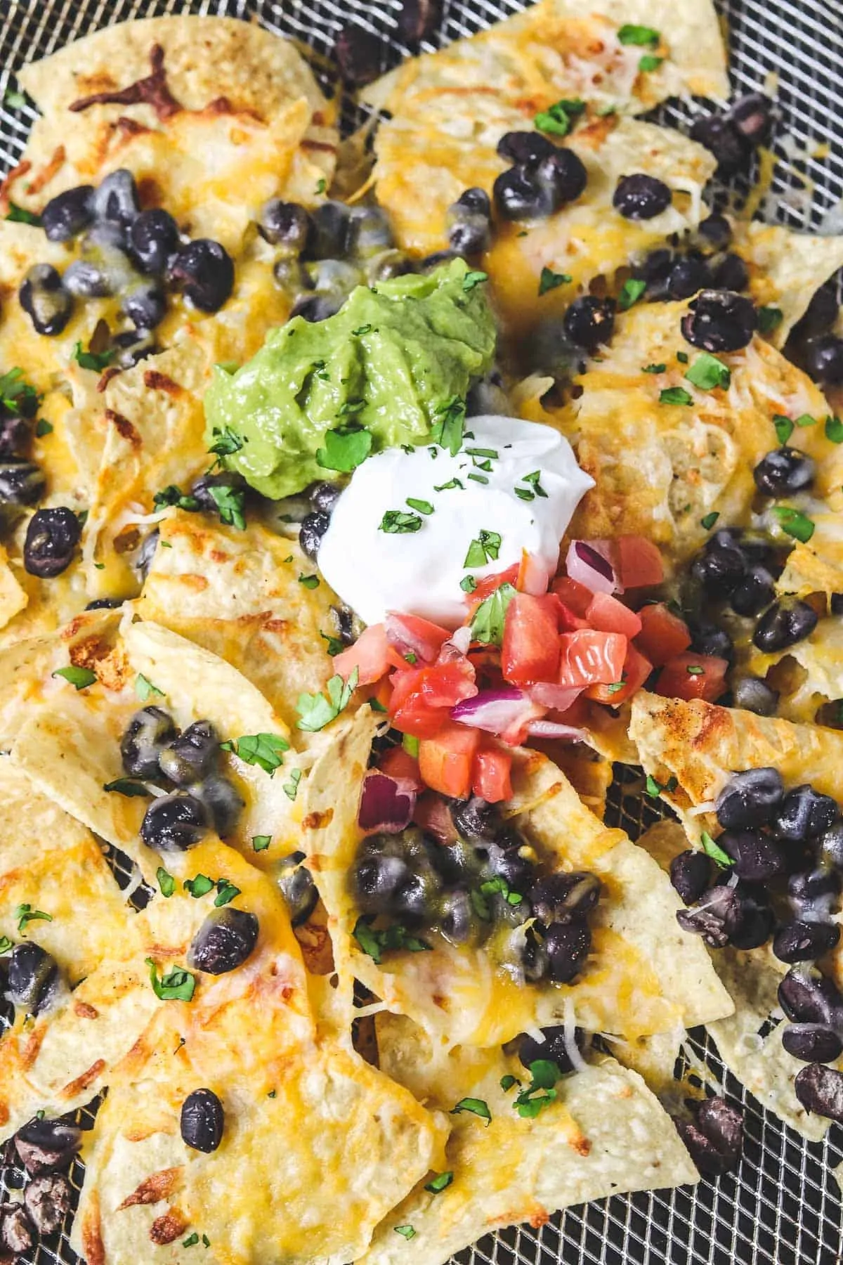 air fried nachos in the air fryer basket