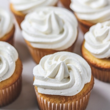 sugar-free frosting piped on vanilla cupcakes