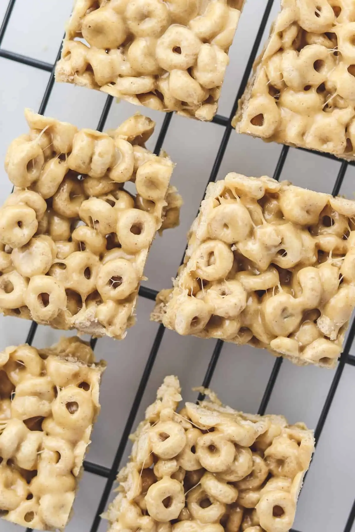 cheerio bars on a cooling rack